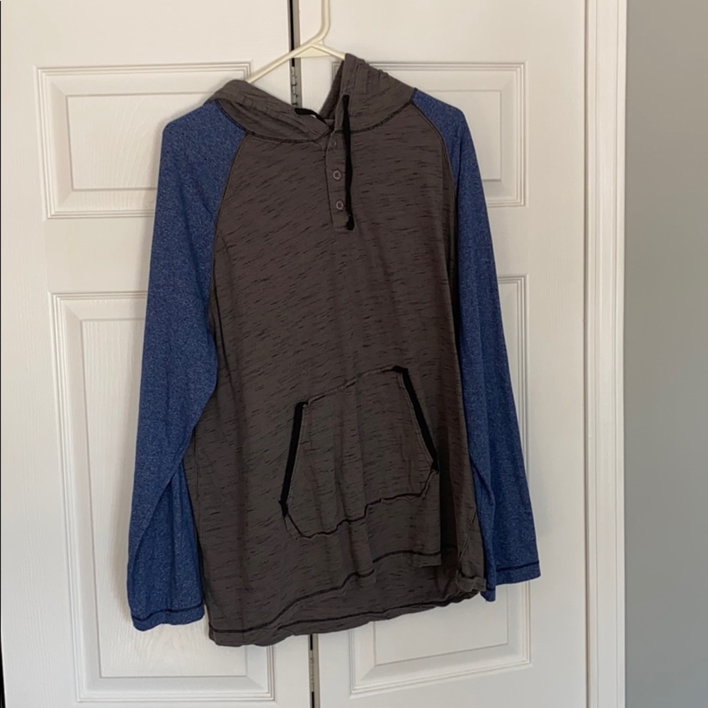 Hooded long sleeve